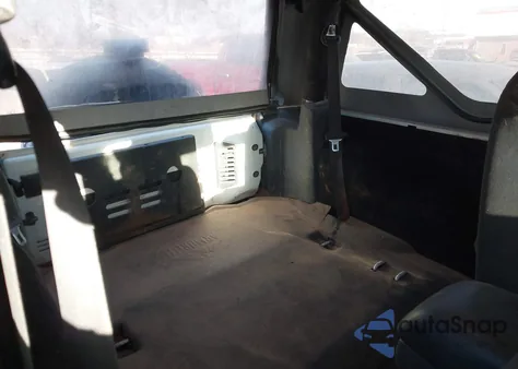 2013 Jeep Wrangler Sport z USA, uszkodzony, nr VIN 1C4AJWAG2DL576760